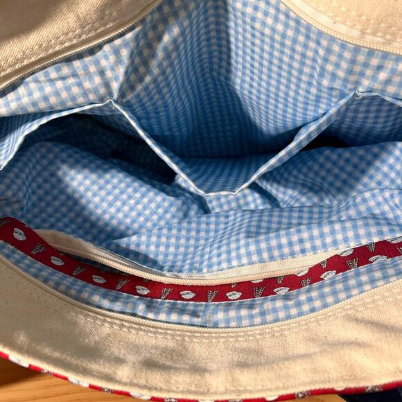 Vineyard Vines Canvas Tote Coastal Blue Ivory Oil Rig Print Zip Top - Picture 11 of 11